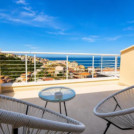 Astra - Exclusive Castelsardo